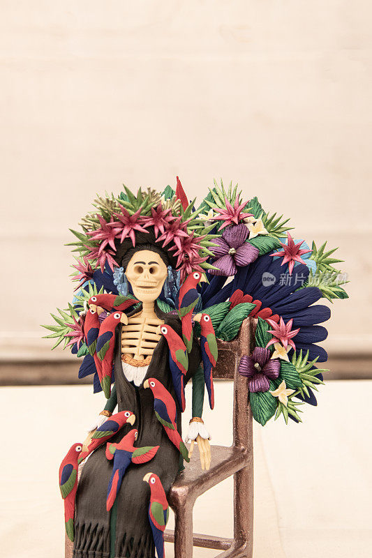 墨西哥，死亡卡特里娜飓风玩偶日-米却肯州的La Calavera卡特里娜